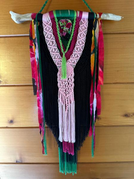 Black/pink/green Macrame with bead embroidered silk ends centerpiece