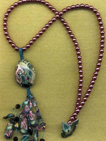 Focal Pendant Necklace